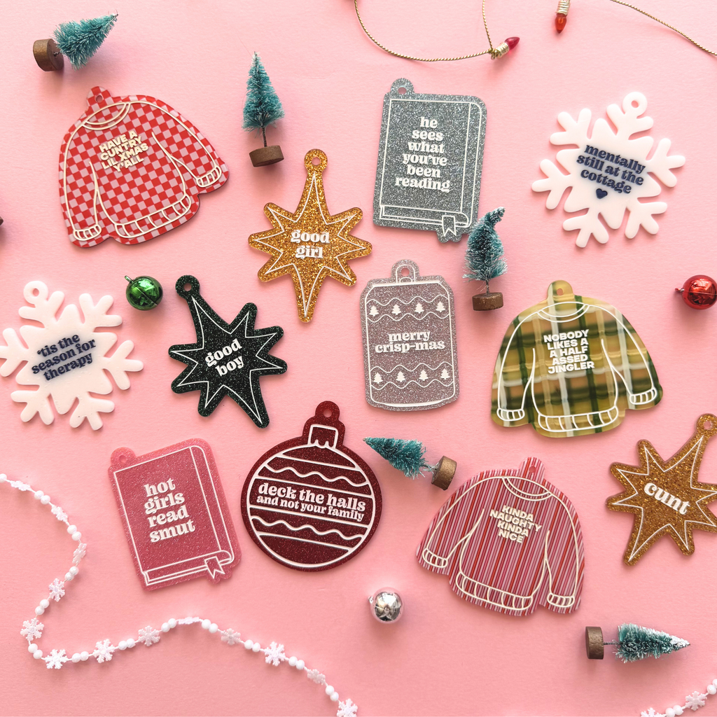 Hot Girls Read Smut Funny Bookish Christmas Ornament