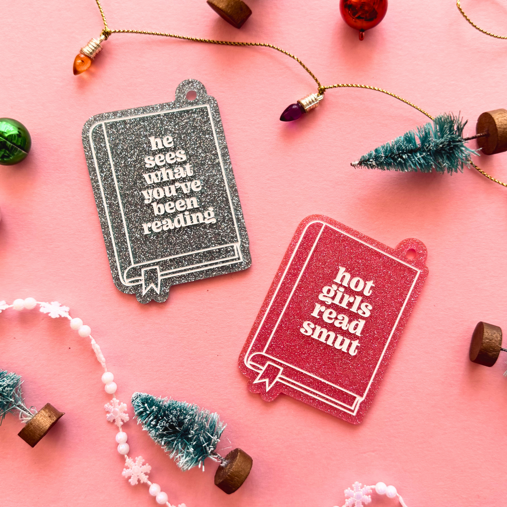 Hot Girls Read Smut Funny Bookish Christmas Ornament
