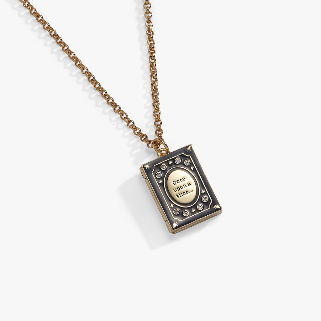 'A Reader Lives A Thousand Lives' Book Club Locket Pendant – Cozy Chapters