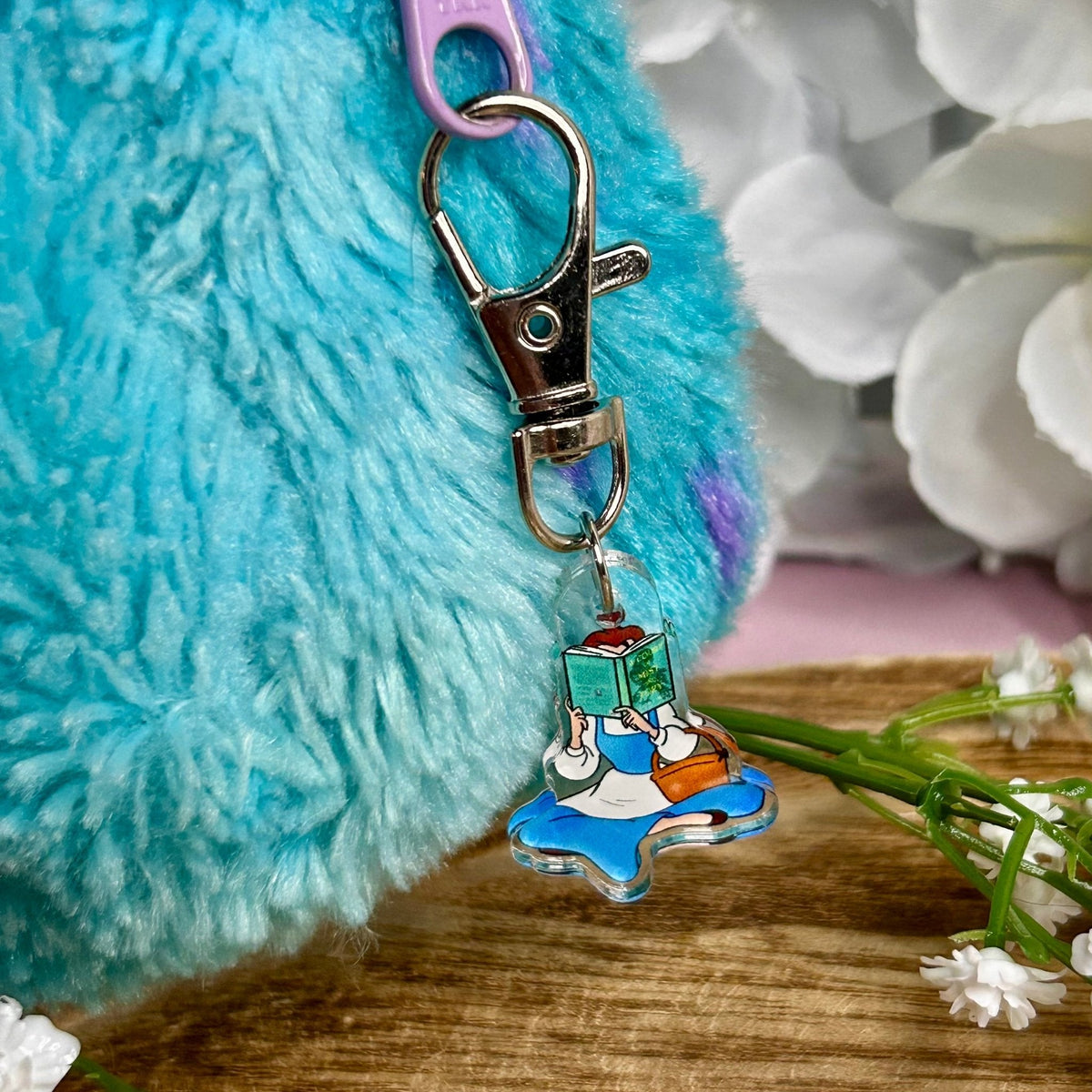 Princess Reading Green Book Dust Plug USB-C